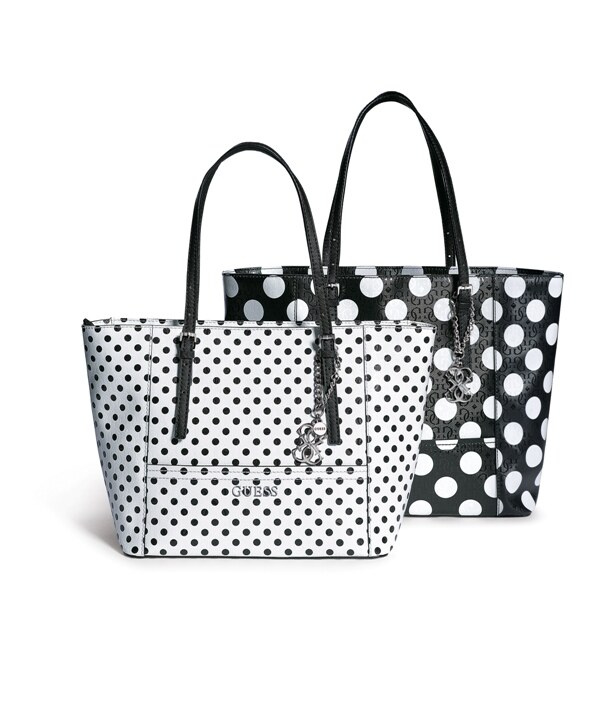 Guess iz sezone u sezonu izgleda sve sjajnije i poželjnije