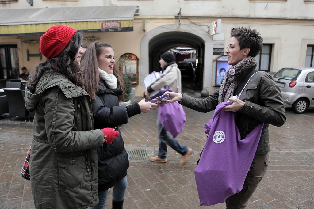 Saša Lozar razveselio Zagrepčane slatkim iznenađenjem 