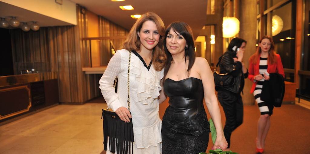 ANTEA KODŽOMAN I DORIS PINČIĆ ROGOZNICA Koja se poznata dama bolje skockala za izlazak?