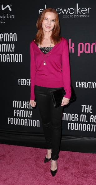 Vruća nijansa ružičaste na majicama novi je modni imperativ 