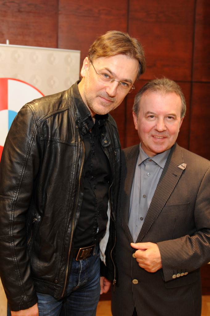 Ivan Mikulić i Želimir Babogredac.jpeg