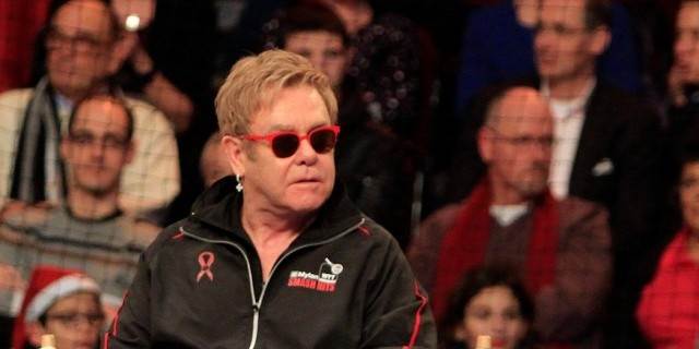 Elton John neće dočekati vjenčanja svojih sinova