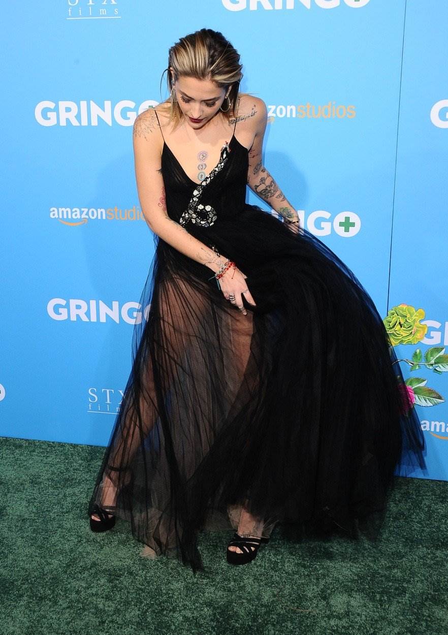 Kći Michaela Jacksona privukla poglede u prozirnoj haljini