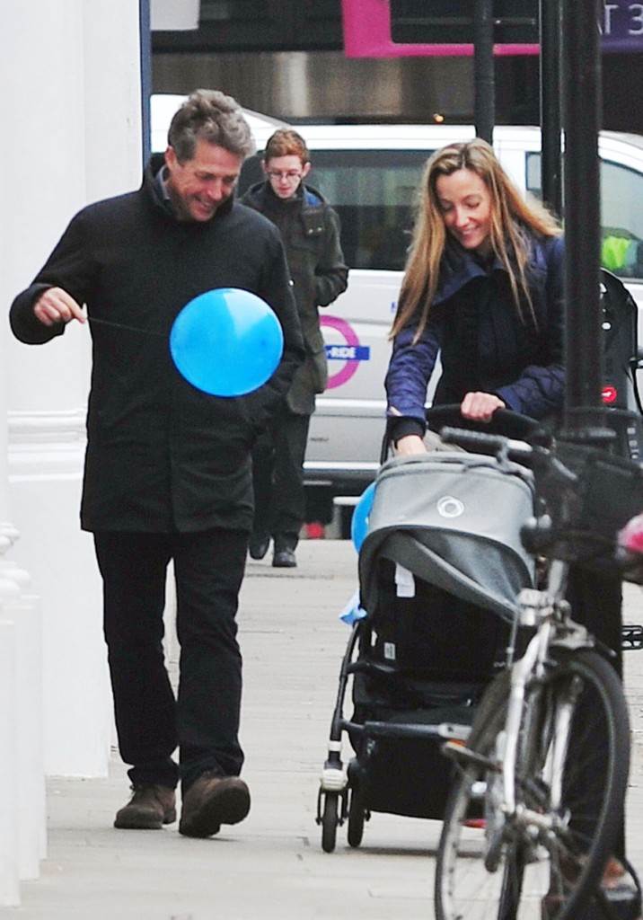 Hugh Grant u 5 godina dobio 5 djece s 2 žene