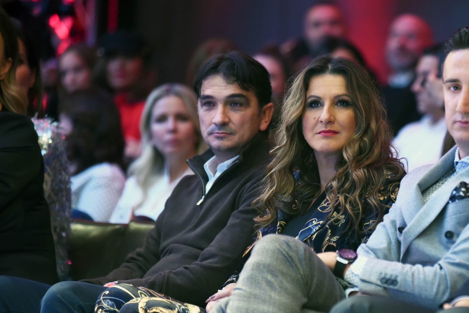 Aleksandra Dojčinović pokazala poveći trudnički trbuh