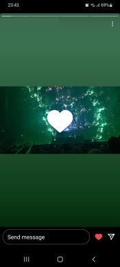 Instagram Story double tap (4).jpg