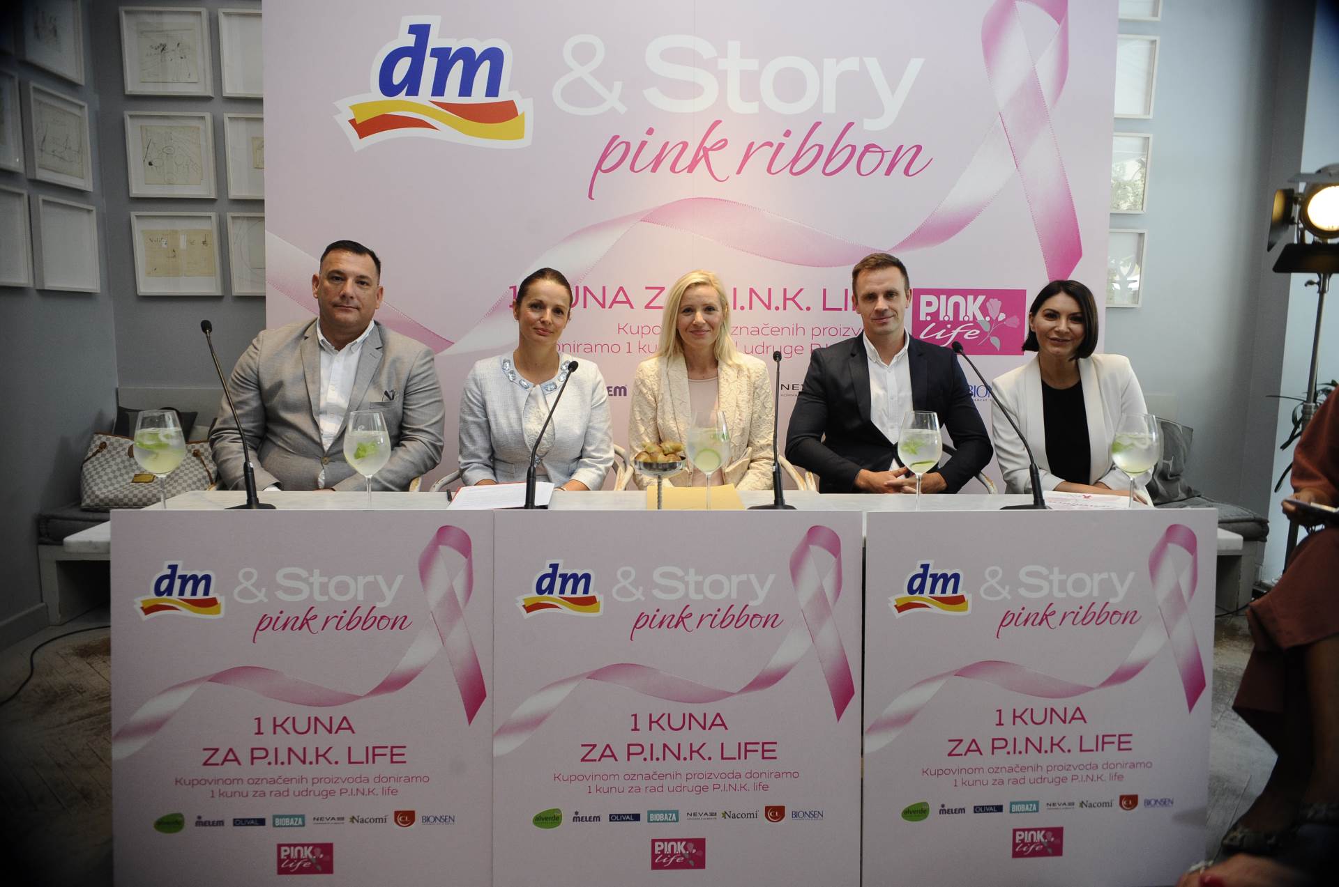PINK RIBBON Story u suradnji s dm-om u borbi protiv karcinoma dojke