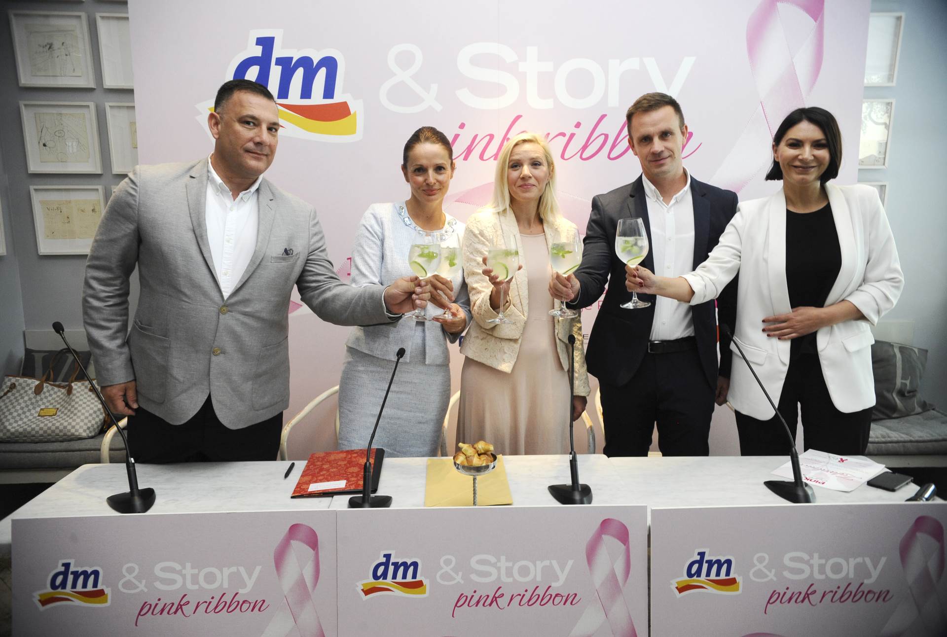PINK RIBBON Story u suradnji s dm-om u borbi protiv karcinoma dojke