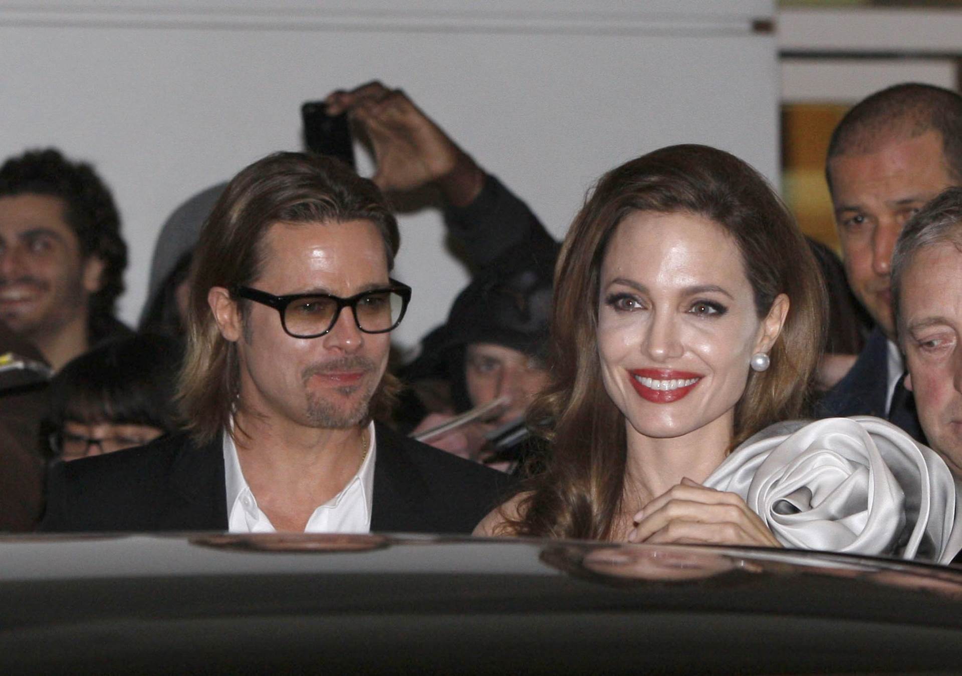 Brada Pitta nasamarila Angelina Jolie