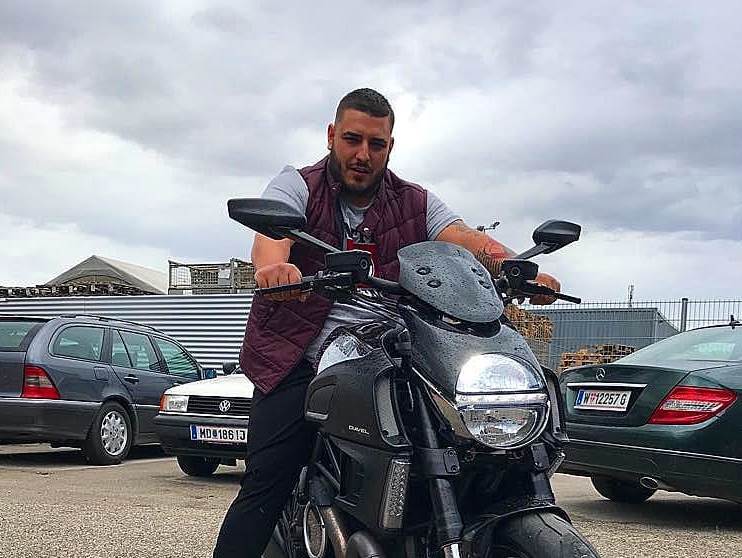 Darko Lazić u dugovima 'do grla' 