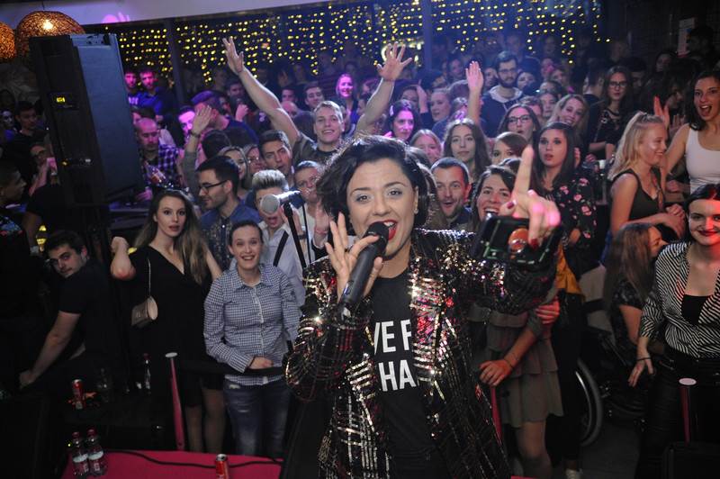 Vesna Pisarović zapalila je Cosmo brucošijadu!