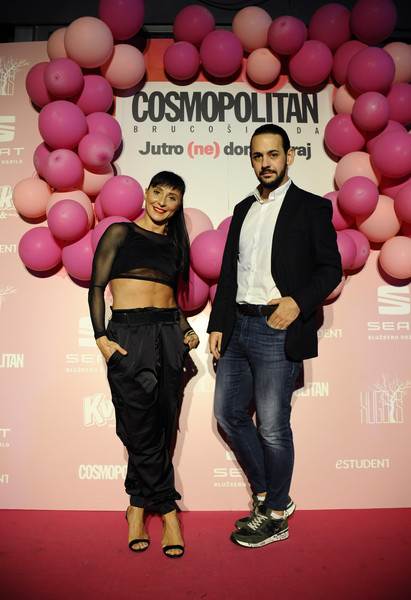 Vesna Pisarović zapalila je Cosmo brucošijadu!