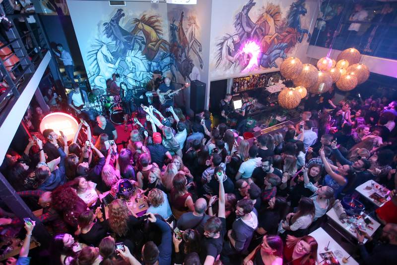 Vesna Pisarović zapalila je Cosmo brucošijadu!