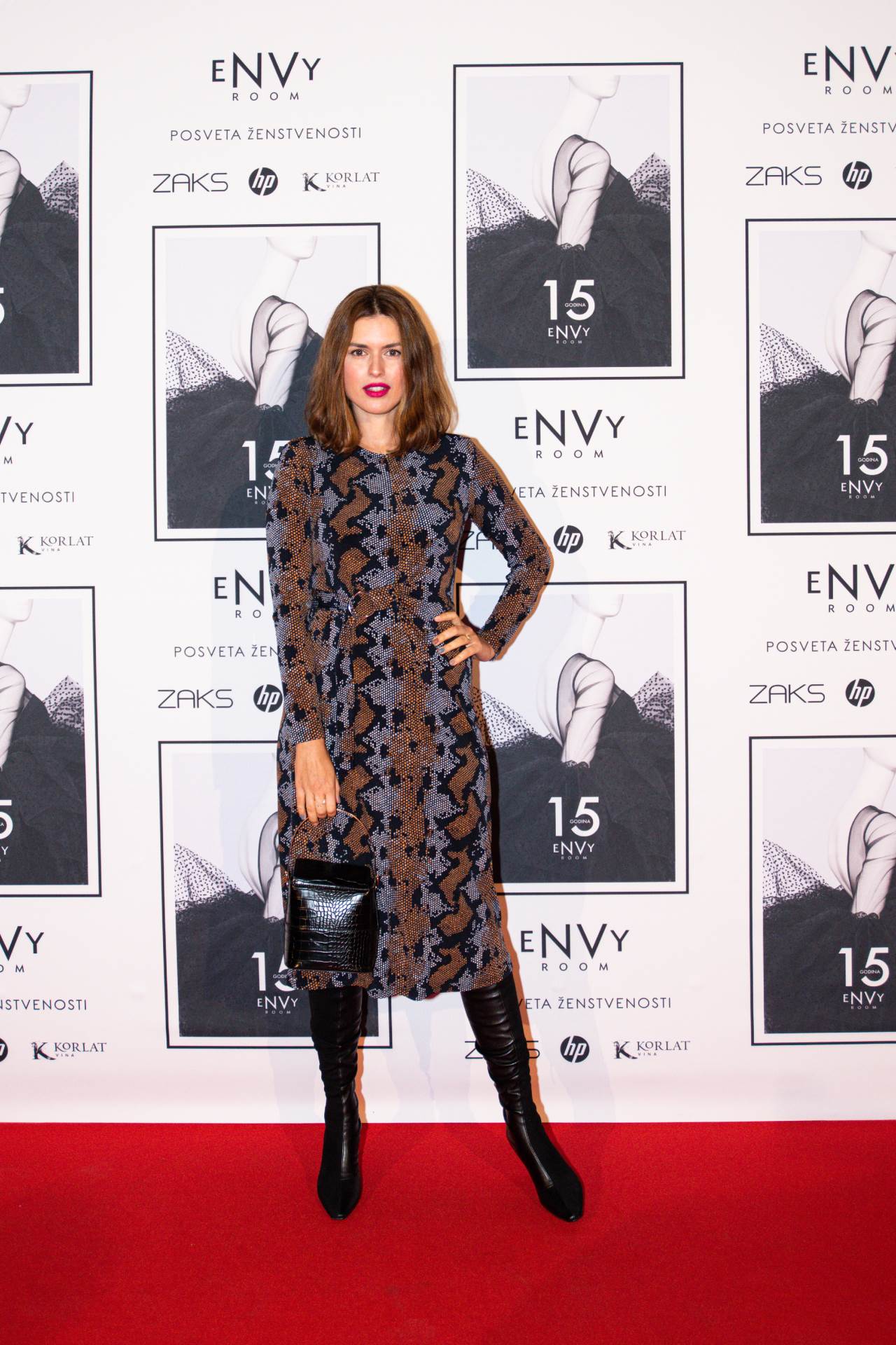 Otvorenjem izložbe "Posveta ženstvenosti" eNVy room proslavio 15 godina