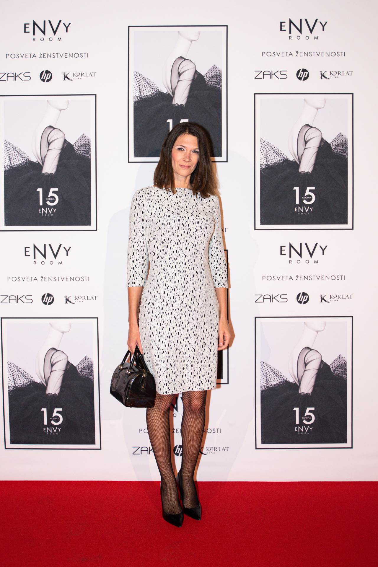 Otvorenjem izložbe "Posveta ženstvenosti" eNVy room proslavio 15 godina