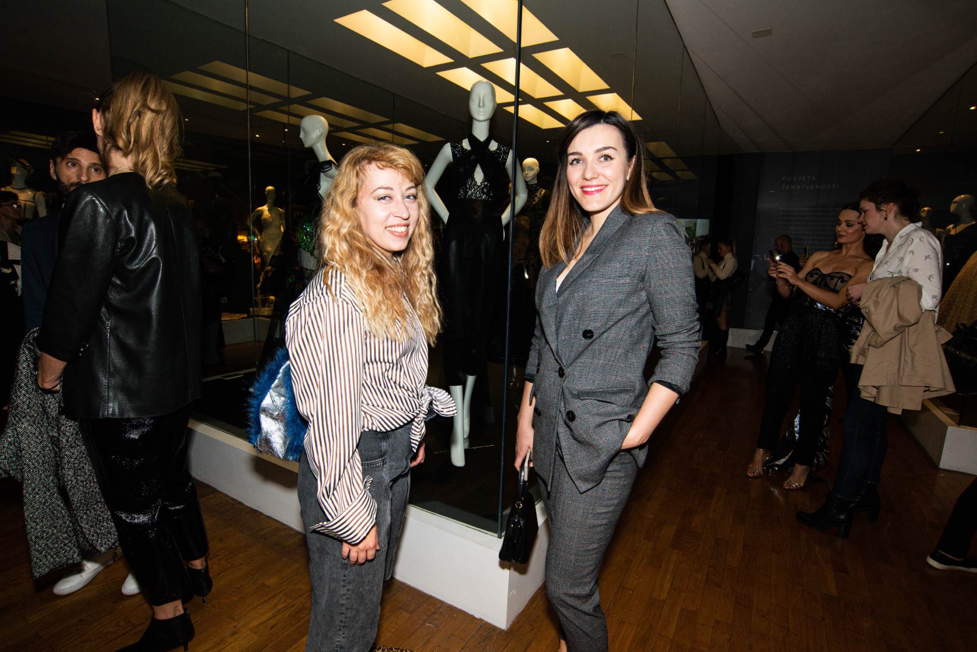 Otvorenjem izložbe "Posveta ženstvenosti" eNVy room proslavio 15 godina