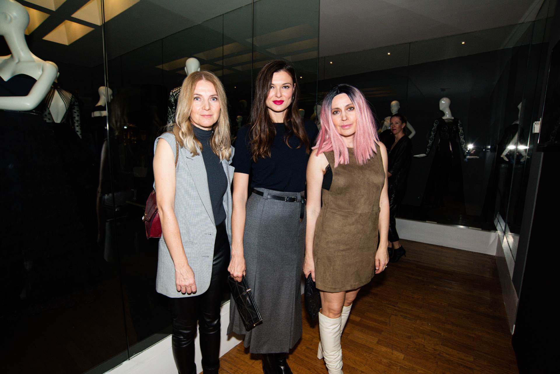 Otvorenjem izložbe "Posveta ženstvenosti" eNVy room proslavio 15 godina