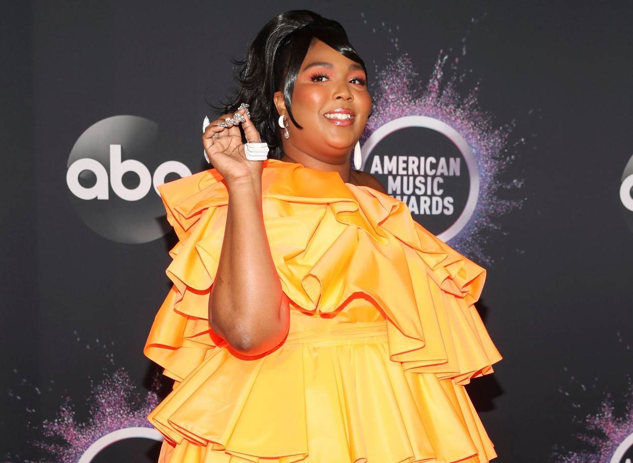 Lizzo prije gubitka kila težila kao beba slon