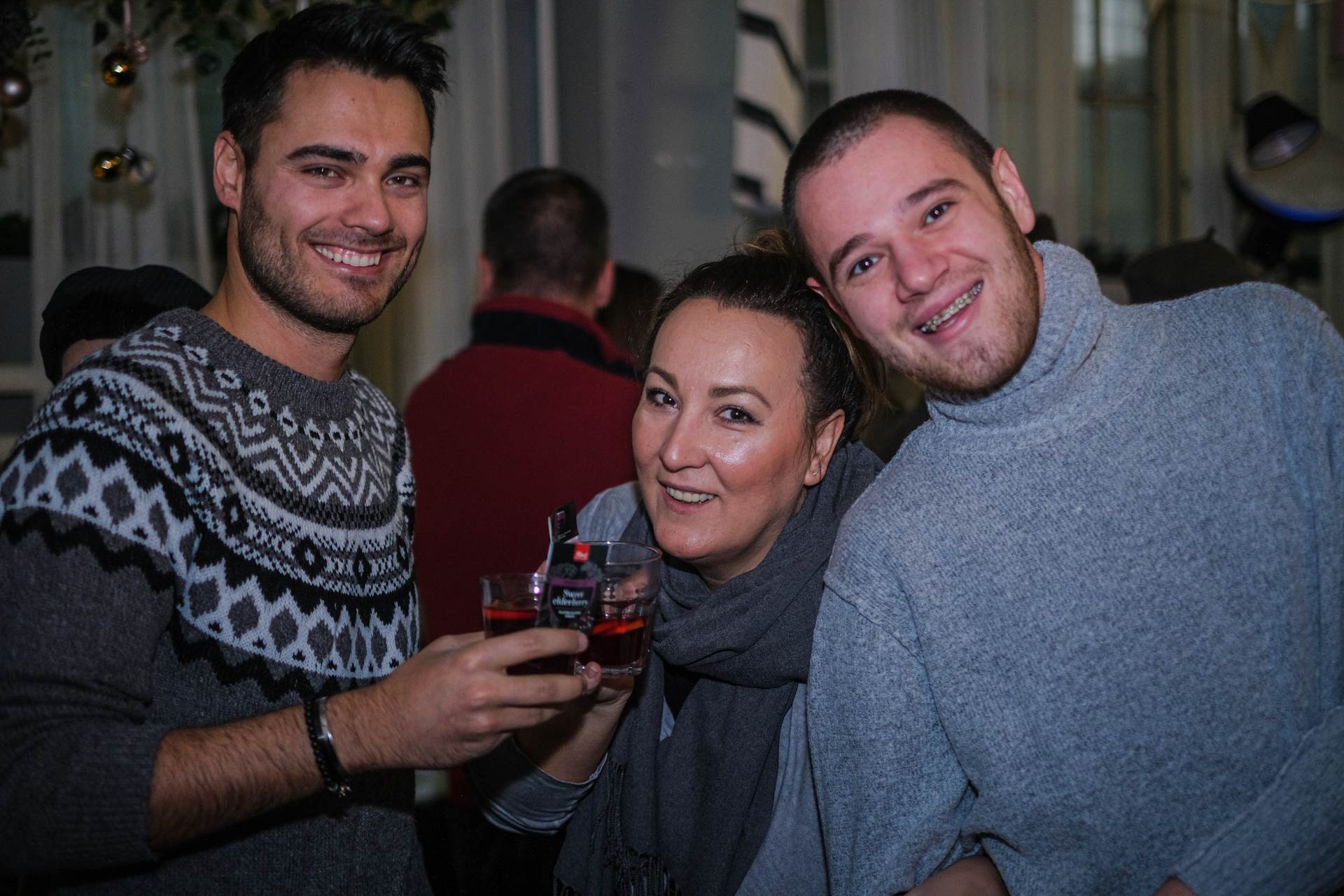 Nezaboravno božićno druženje uz omiljene Franck čajeve i koktele s čajem