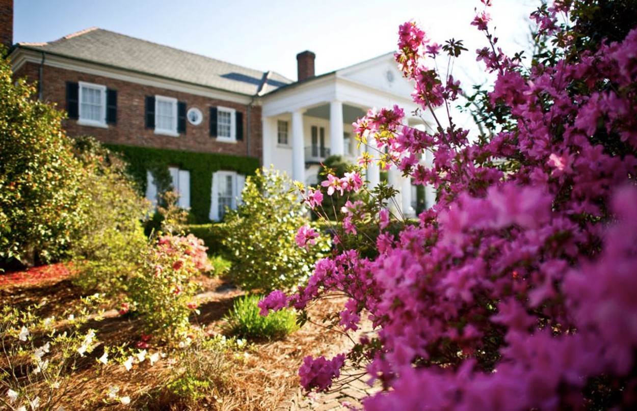 Zabranjeno objavljivanje fotografija s vjenčanja, a razlog je bizaran