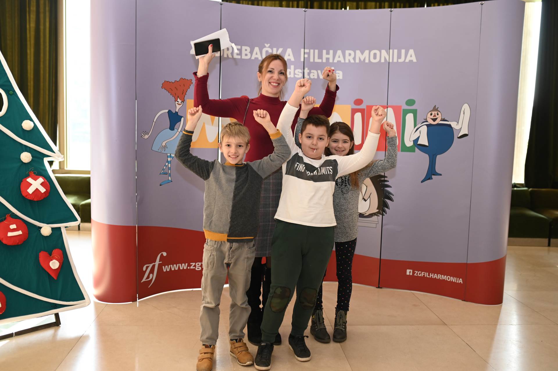 MALI BROADWAY ZA DJECU Održan 'Božić kod Zimogroznih'