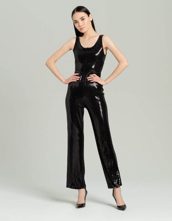 Dobitna kombinacija za novogodišnji party look