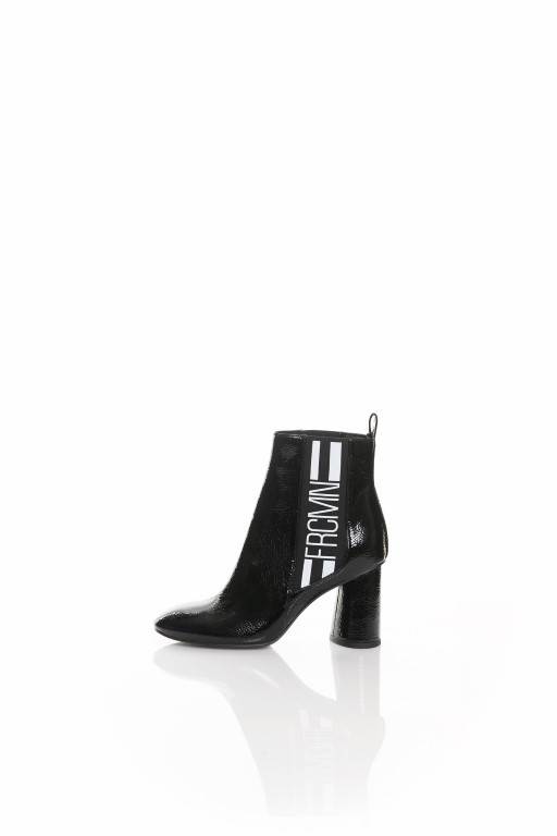 Dobitna kombinacija za novogodišnji party look