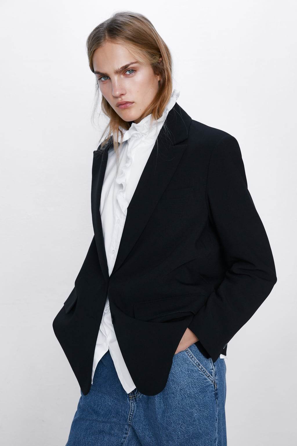 Must-have blejzeri iz Zare sada su na sniženju po cijeni već od 150 kuna