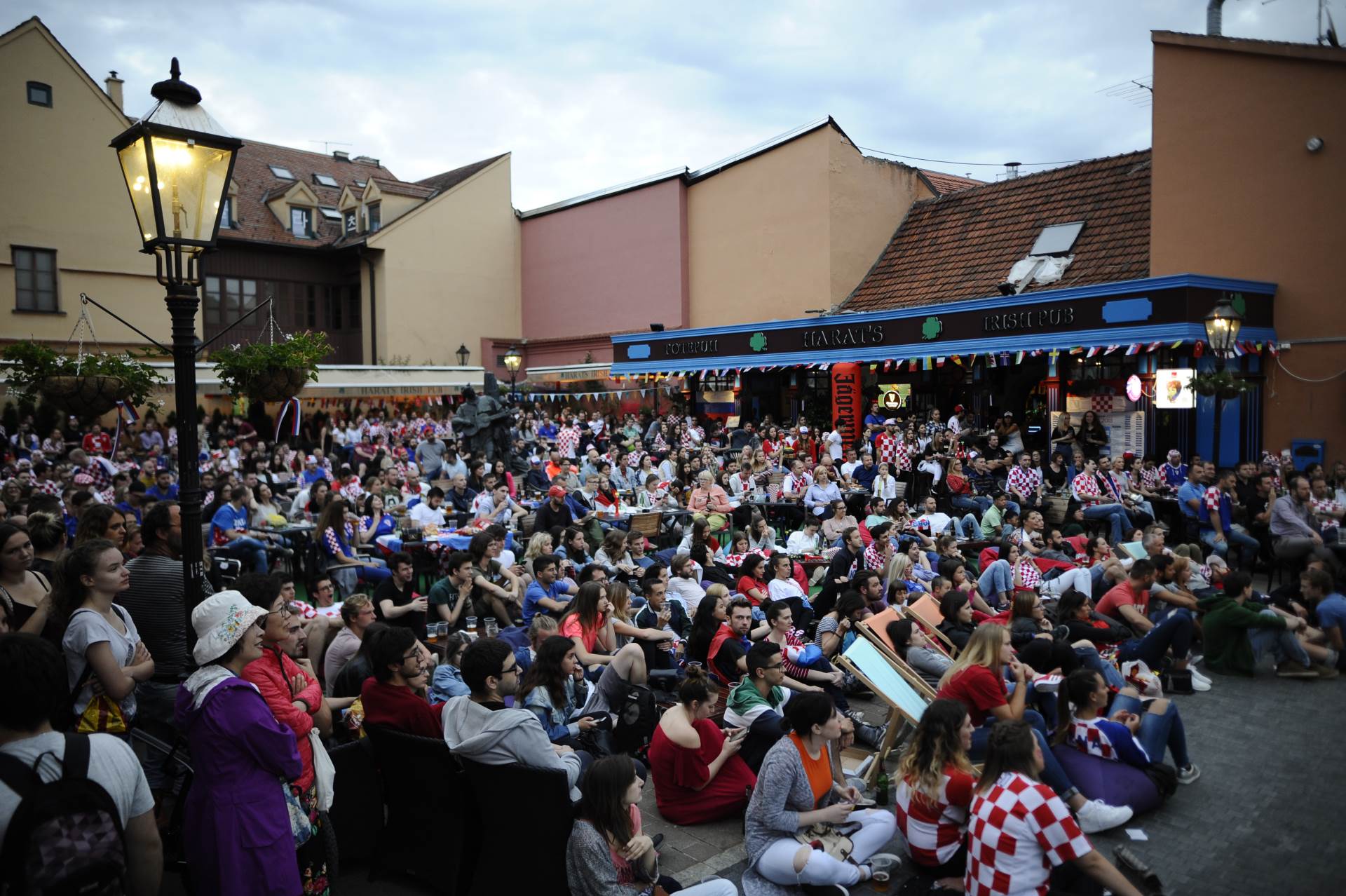 Najbolja atmosfera, pivo i nezaboravne uspomene – dobro došli u Harat's Pub