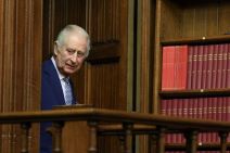 Kralj Charles III se vratio na posao