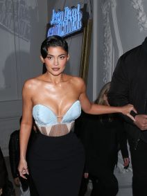 Kylie Jenner ima svoj brend kozmetike