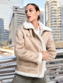 Jakna s umjetnim krznom/ Sinsay/ 35,99 EUR