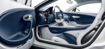 SAT NADAHNUT AUTOMOBILOM OD 3 MILIJUNA DOLARA W16 motor u ručnom satu