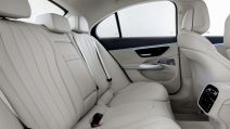 Mercedes-Benz E-klasa 2023 (6).jpg