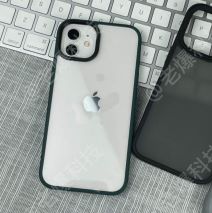Apple iPhone 13 (1)