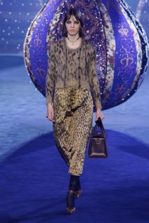 Trend moda high low stil