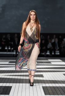 Chanel u Los Angelesu predstavio cruise modnu kolekciju 2024