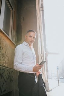 Adrian De Vrgna (1).jpg