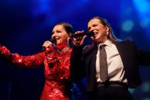 Nina Badrić i Marija Husar.jpg