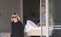 Stipe Pletikosa, Angela Pletikosa