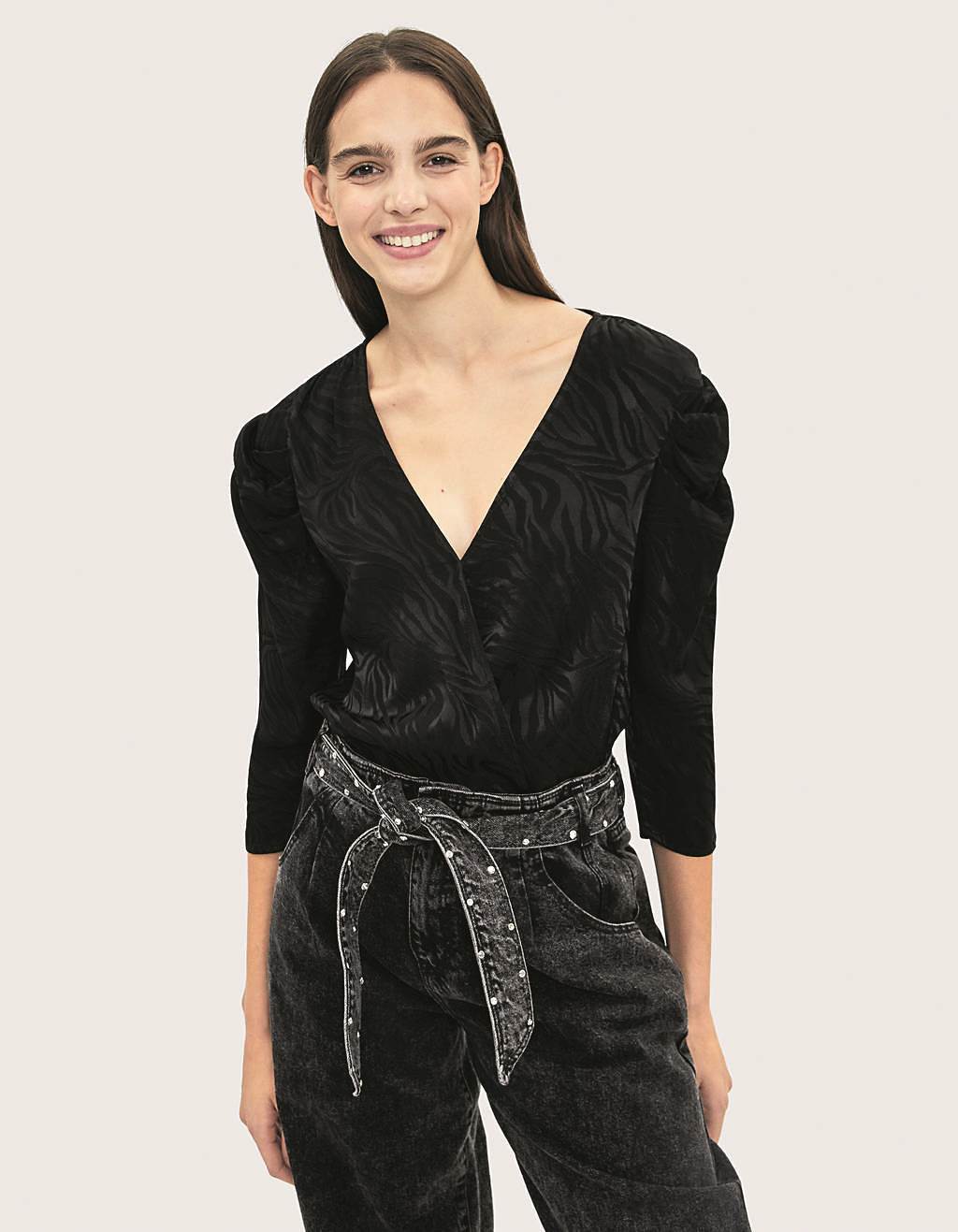 IN lista odjevnih komada na sniženju i do 70%