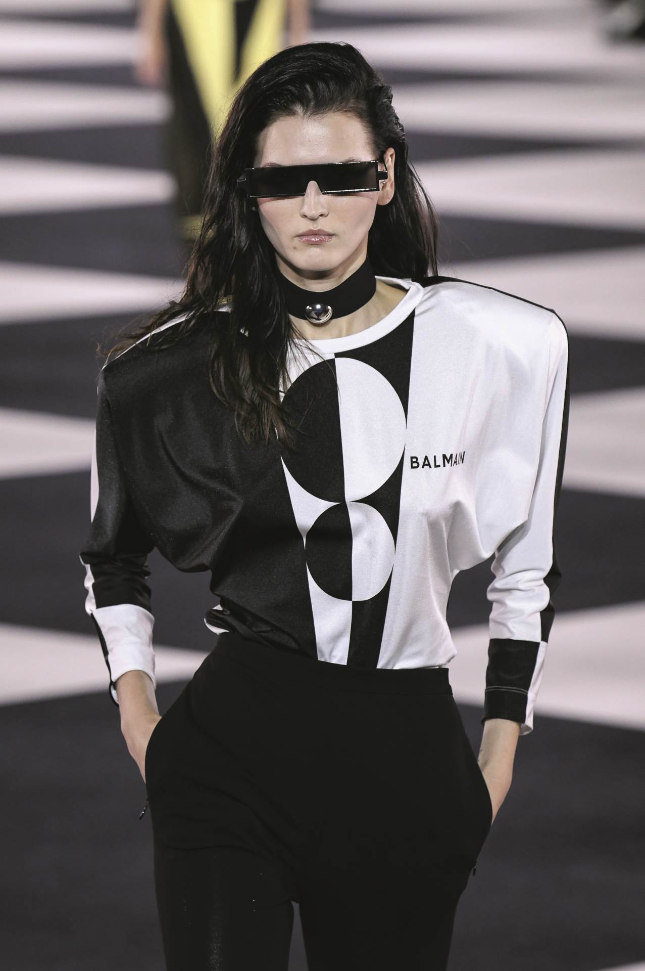 Snažne žene, još ‘snažnija’ ramena