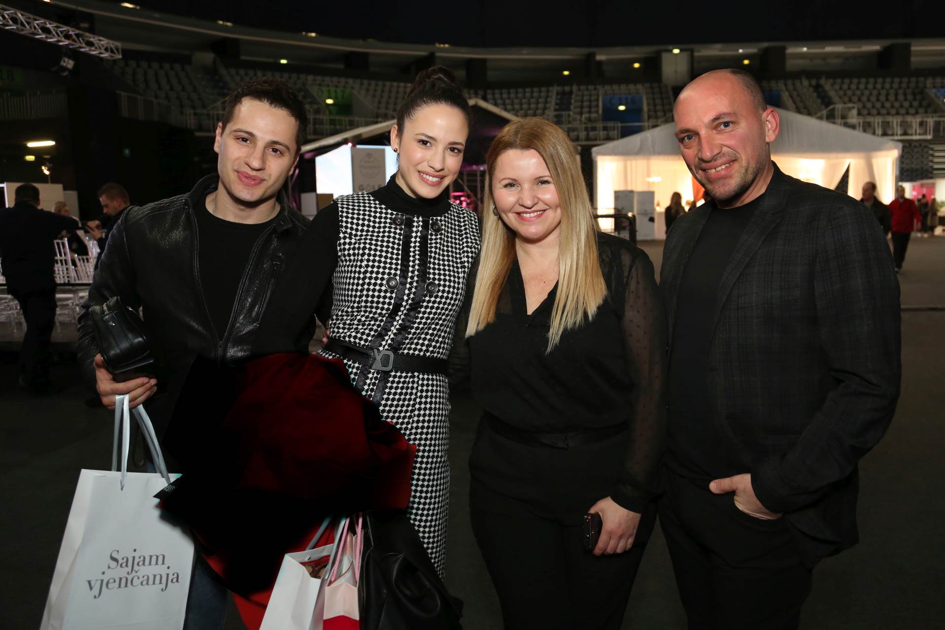 Domaće zvijezde zabljesnule na dobrotvornoj reviji Sajma vjenčanja