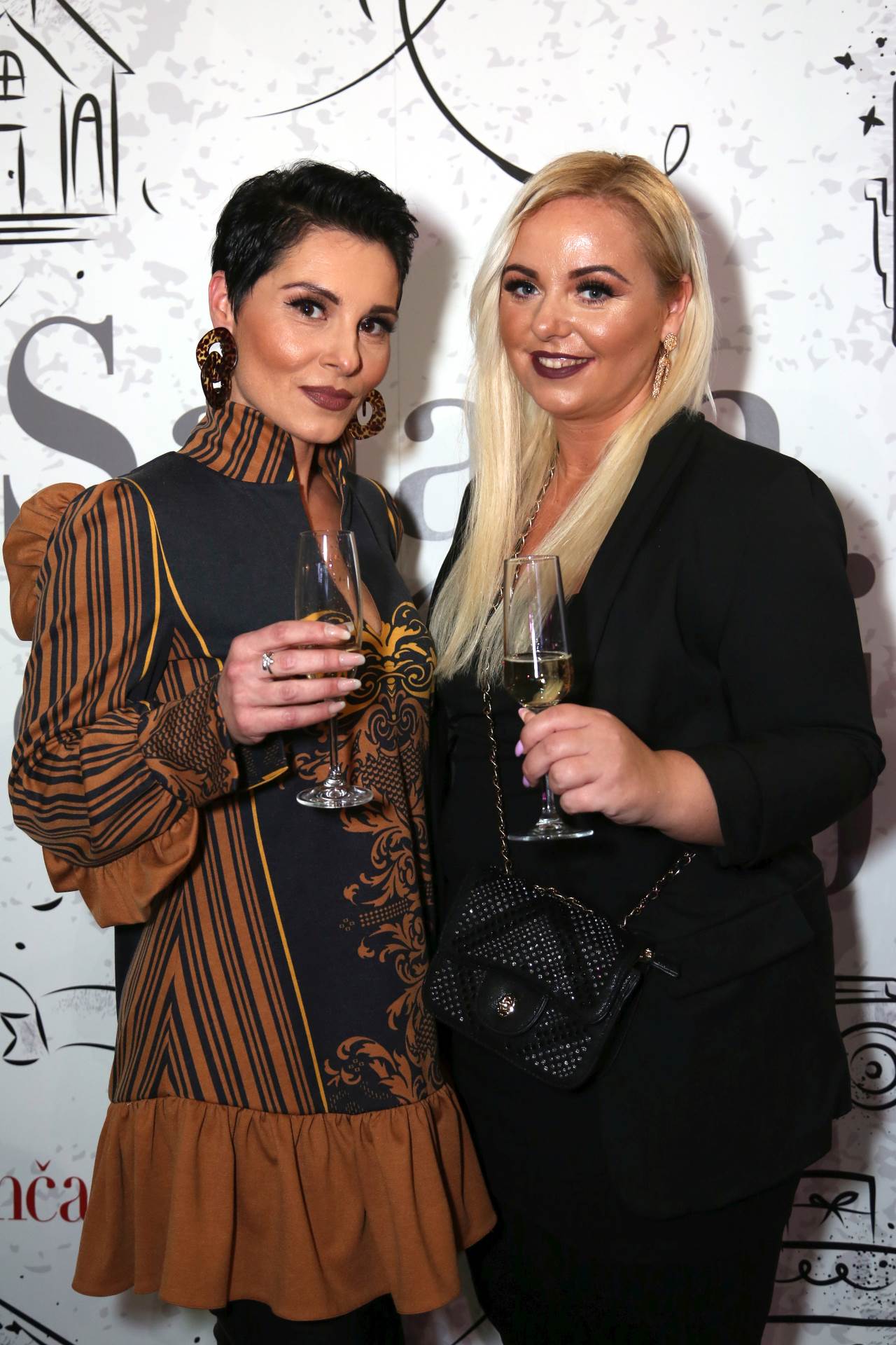 Domaće zvijezde zabljesnule na dobrotvornoj reviji Sajma vjenčanja