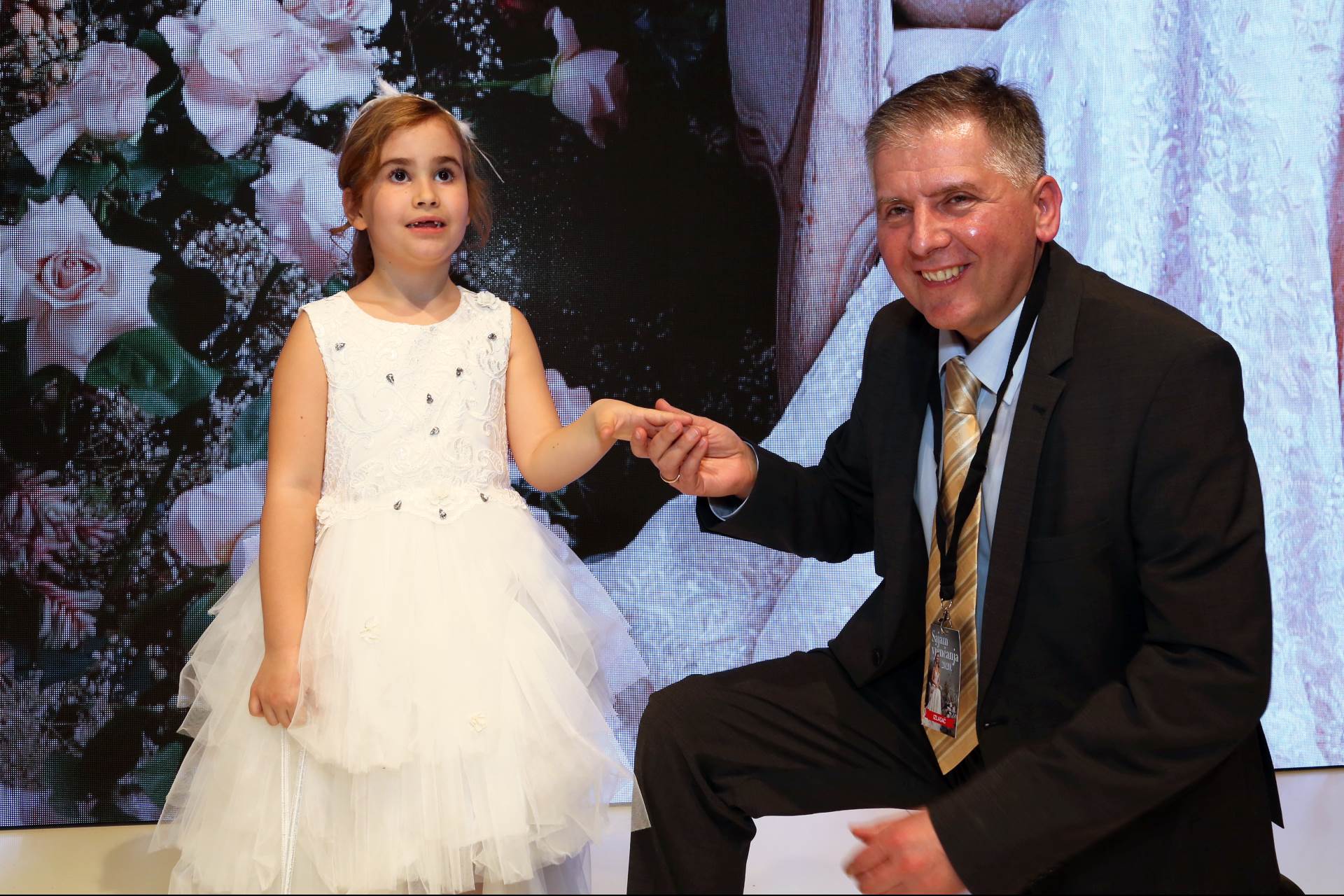 Domaće zvijezde zabljesnule na dobrotvornoj reviji Sajma vjenčanja