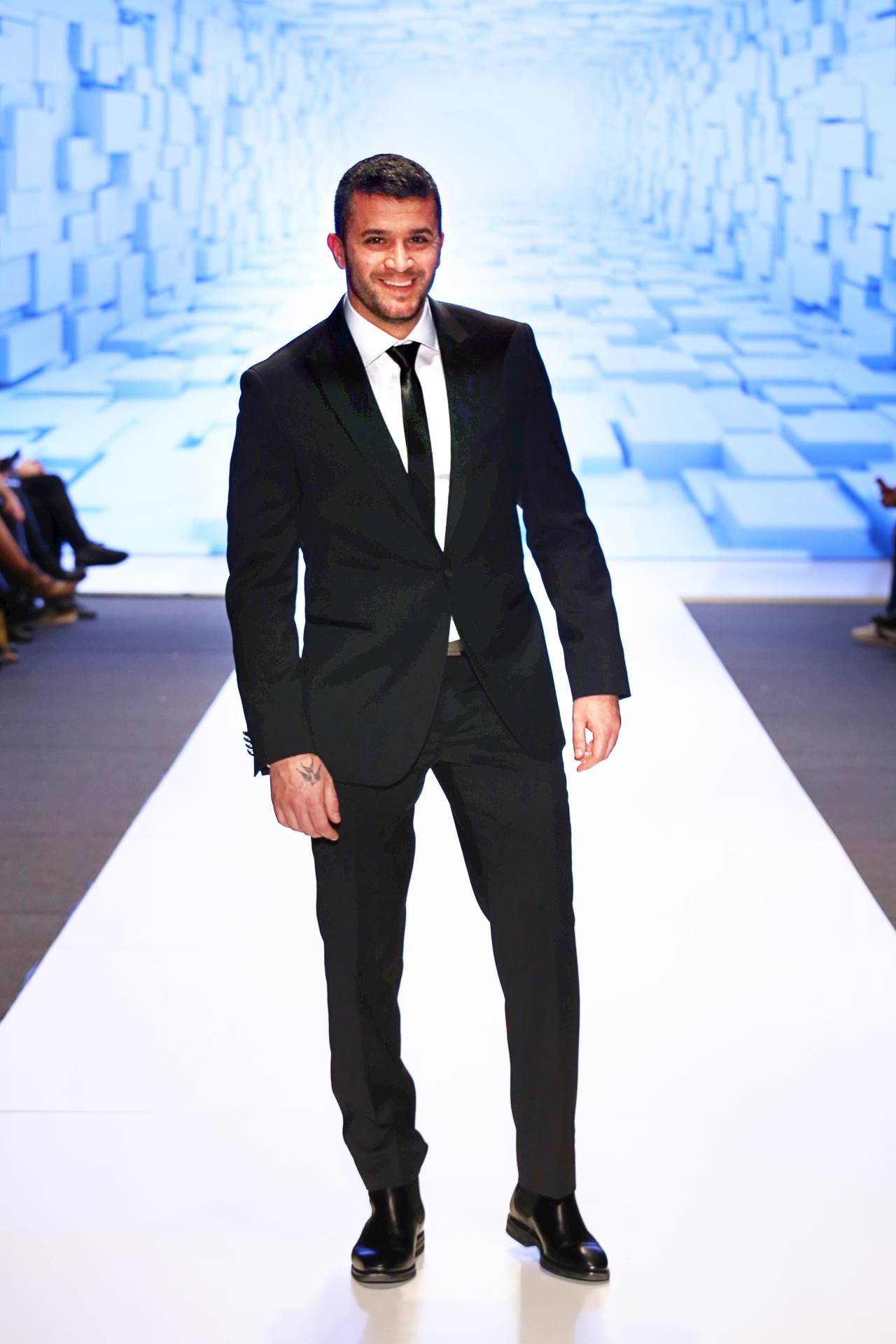 Domaće zvijezde zabljesnule na dobrotvornoj reviji Sajma vjenčanja