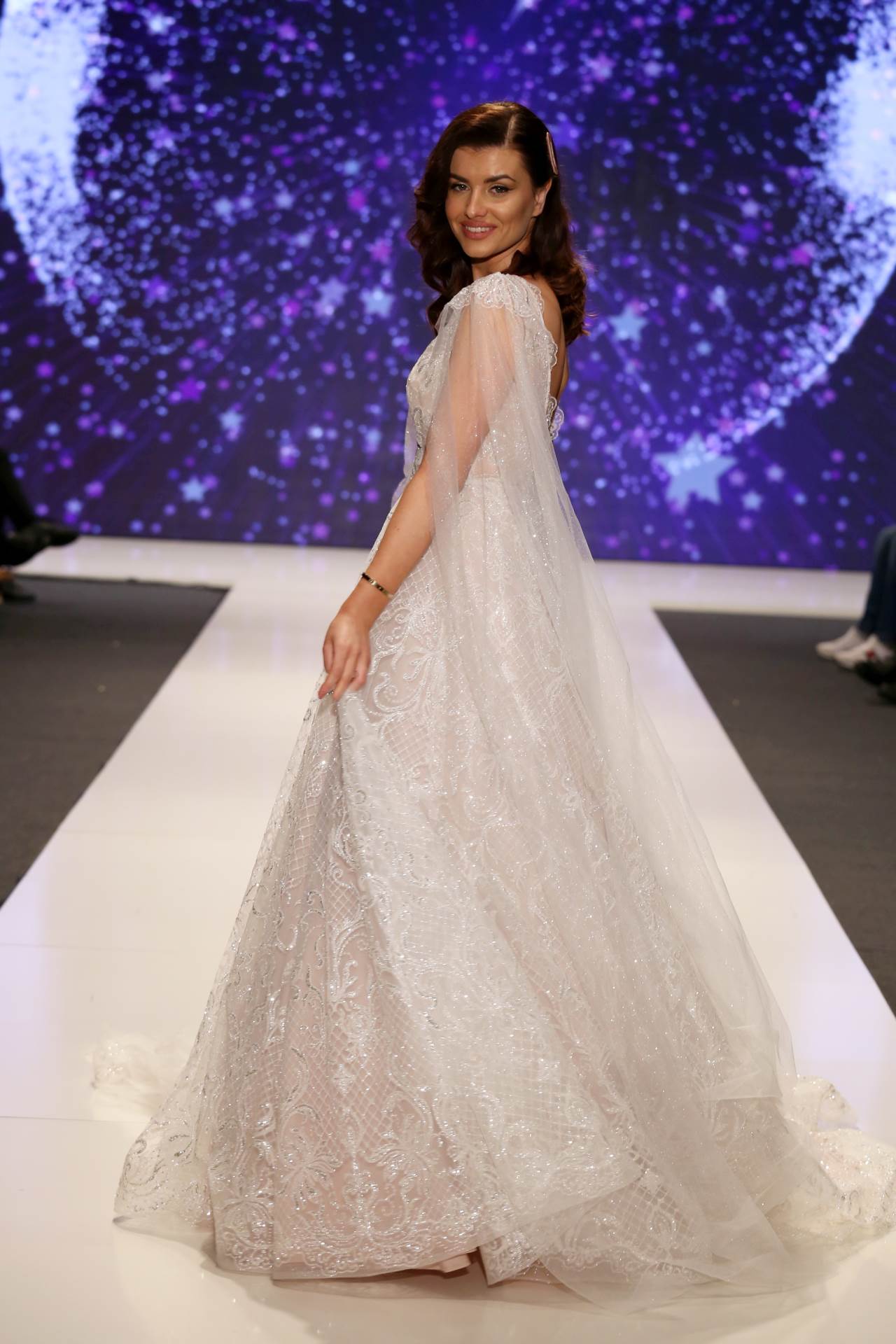 Domaće zvijezde zabljesnule na dobrotvornoj reviji Sajma vjenčanja