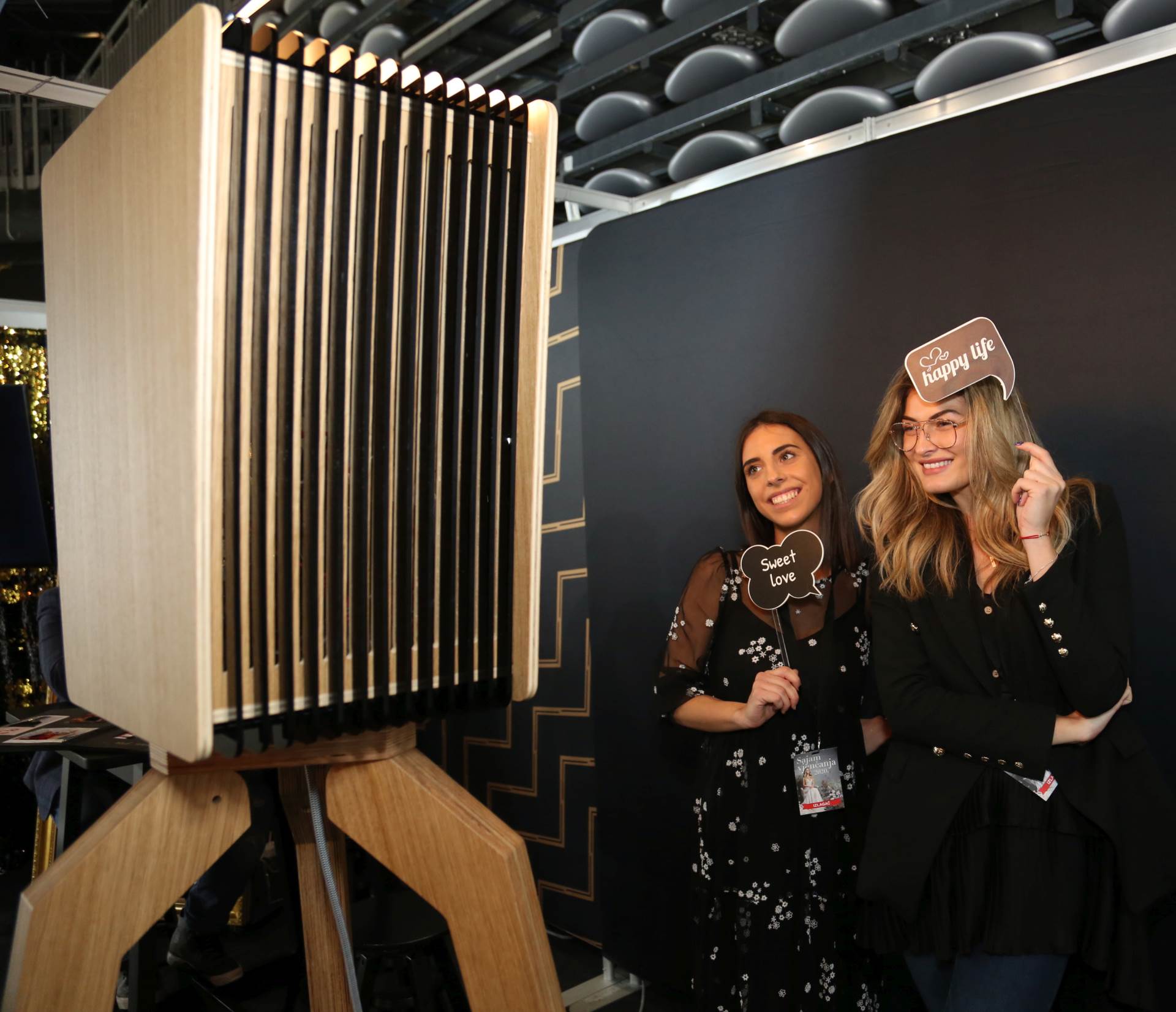 Sajam vjenčanja s preko 7000 posjetitelja potvrdio da su vjenčanja još 'in'