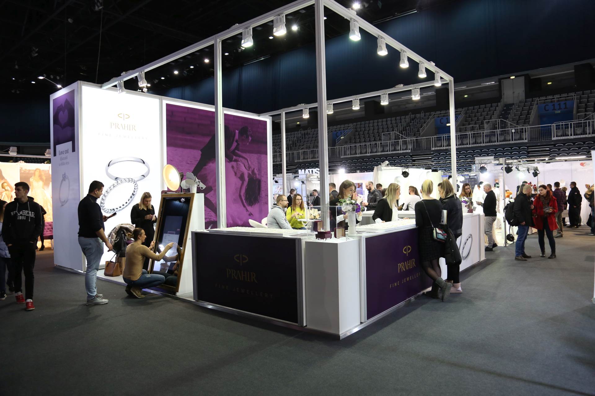 Sajam vjenčanja s preko 7000 posjetitelja potvrdio da su vjenčanja još 'in'