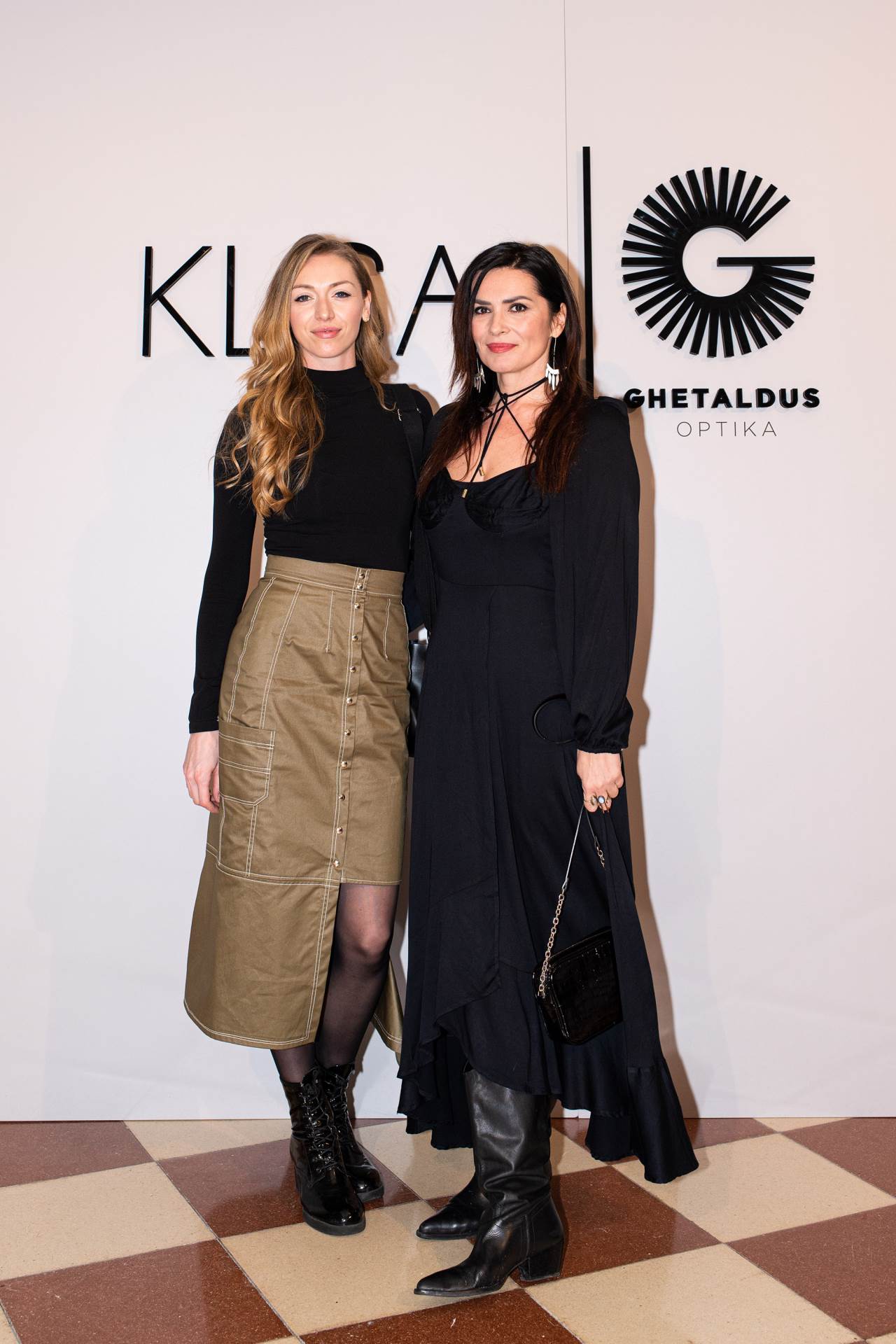 Brojne poznate razoružala nova kolekcija omiljenog modnog dodatka